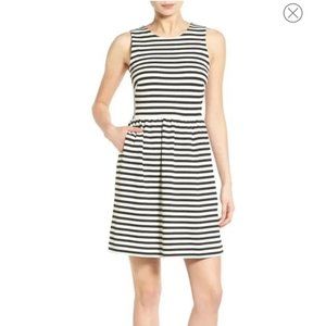 Madewell Black and White Striped Afternoon Dress with pockets Size